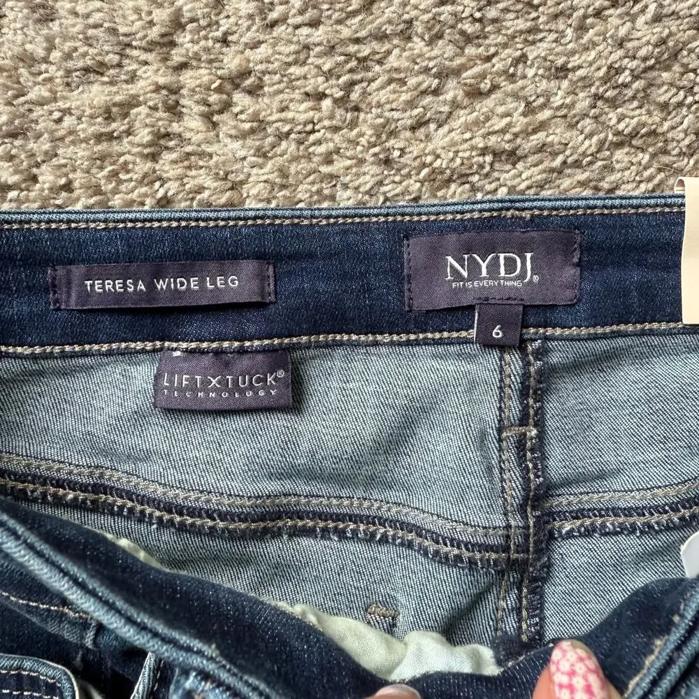 NYJD Teresa Wide Leg Jeans Size 6 - Picture 6 of 7